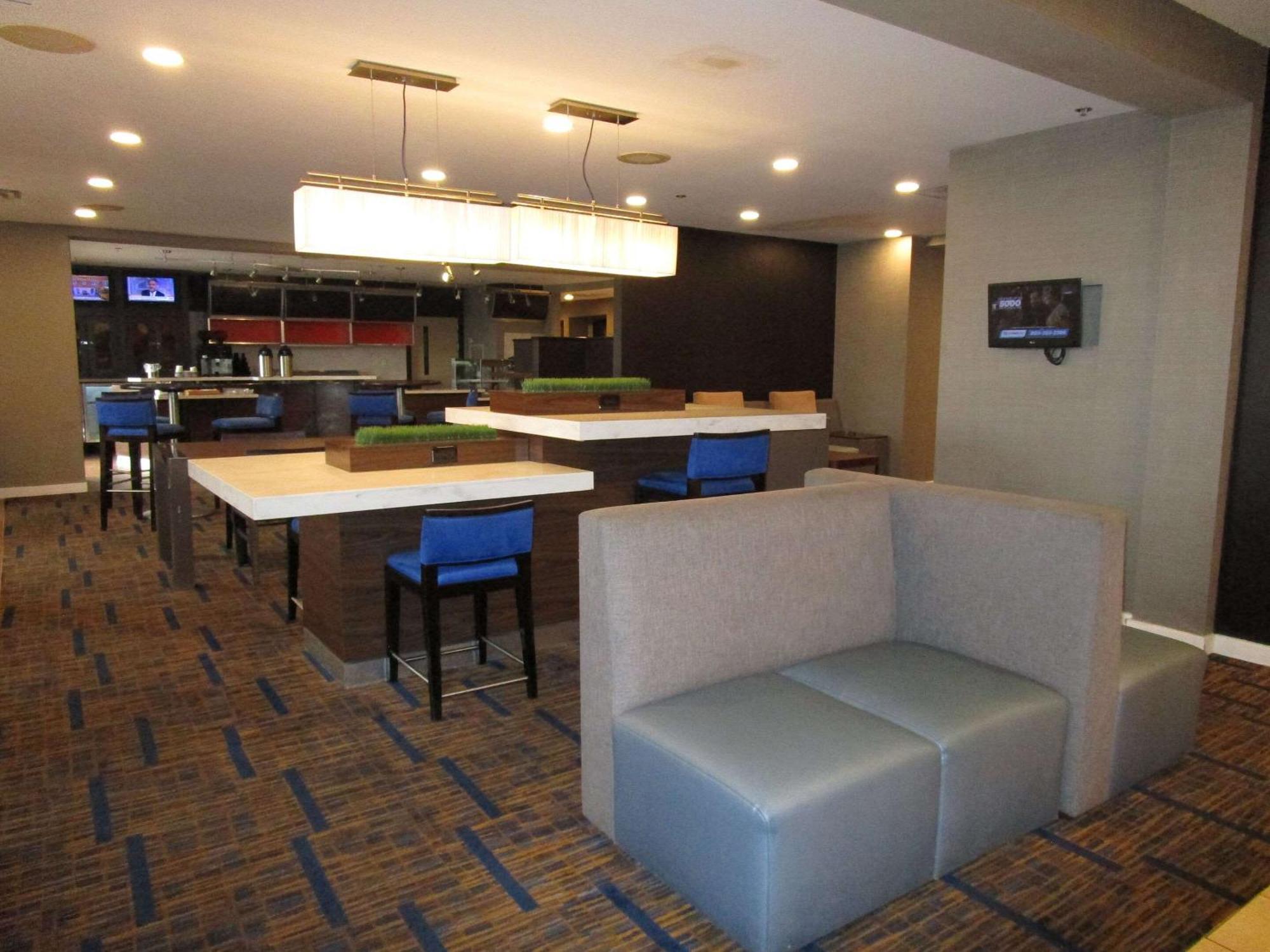 Country Inn & Suites By Radisson, Columbus-Edinburgh Luaran gambar